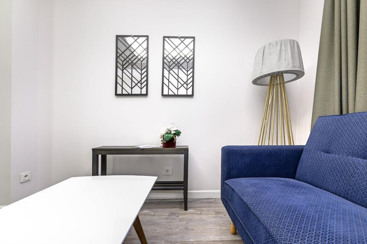 Dysnos Avenue Apartments VNO Buitenkant foto
